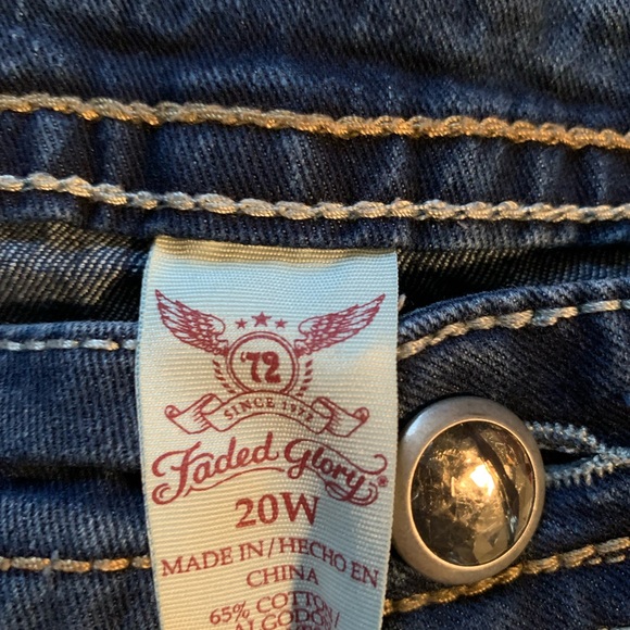 Faded Glory Woman’s Jeans - Picture 3 of 3